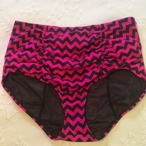 Torrid Bikini Bottoms size 0